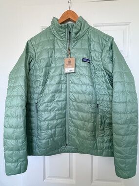 Patagonia Nano Puff Jacket in Elwood Green